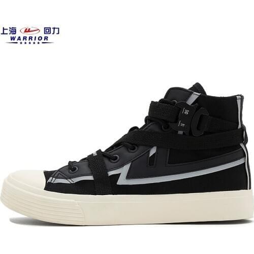 Skateboarding Shoe Unisex Leisure Sports Shoes Canvas Reflective Material Sole Upper Non-Slip Wear-Resistant All-Match Fashion