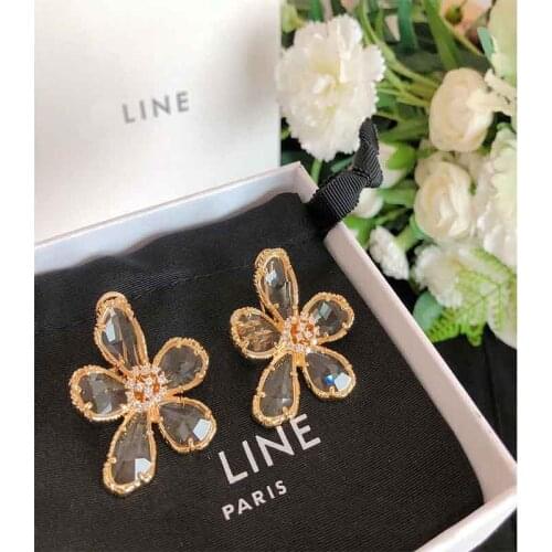 Stud Crystal Earrings Flower For Women Gift Luxury Style Clear Glass Earrings Fashion Jewelry 2021 Runway