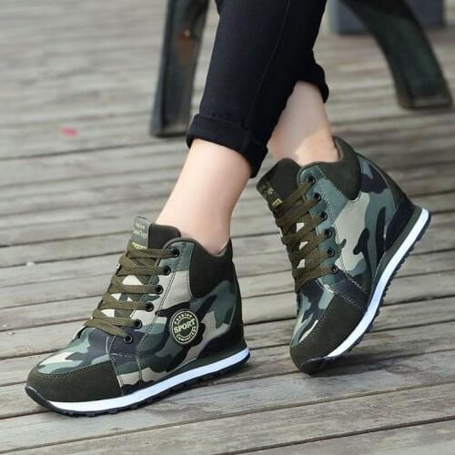 2020 Spring Wedge Heels Platform Sneakers Camouflage Casual Shoes Woman Fashion Army Green Lace Up Canvas Women Shoes Autumn