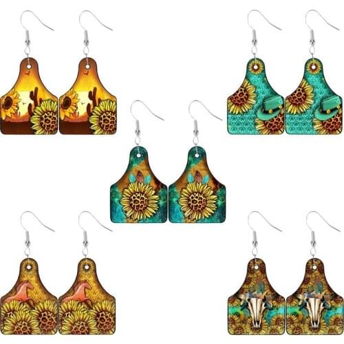 2021 Wholesale New Retro Pony Sunflower Bull Head Double-sided Wooden Earrings Distressed Earrings Wholesale