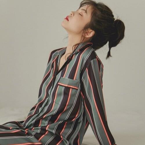 2020 Spring New Ladies Ice Silk Pajama Set Women Striped Long-sleeve Silk Satin Simple Style Soft Loose Sleepwear Loose Homewear