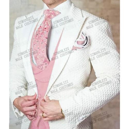 New Designs White Plaid Men Business Suit Slim Fit Blazer Pink Vest Pants Tailored Made Best Man Groom Wedding Suit Dress Tuxedo