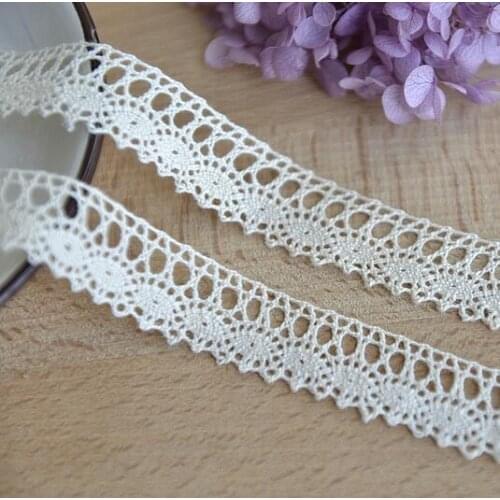 5 Meters/lot 2cm Width Beige Cotton Crocheted Lace Trim Home DIY Sewing Wedding Craft Handmade Lace Clothing Decorative Ribbon