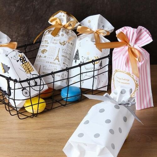 5pcs Santa Gift Bag Candy Bag Snowflake Crisp Bag Drawstring Bag Merry Christmas Decorations for Home New Year 2021 Presents