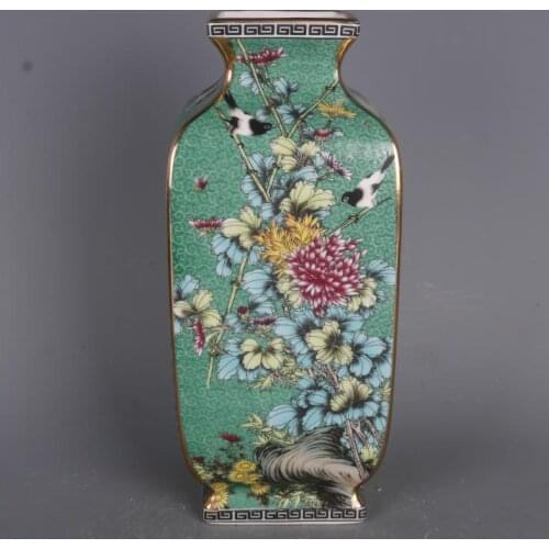 Qing Dynasty Qianlong Gold Painted Enamel Flowers And Birds Green Square Vases Antique Chinese Style Home Porcelain Ornaments
