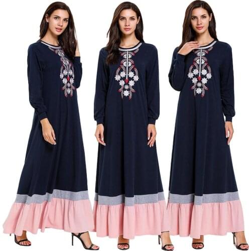 Vintage Muslim Women Embroidery Long Maxi Dress Cocktail Loose Robe Kaftan Abaya Islamic Clothing Arab Gown Autumn Long Sleeve
