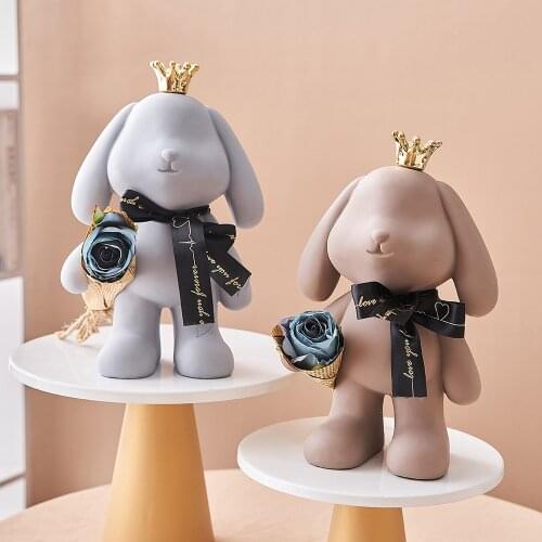 Modern cute crown rabbit take flower resin model Ornaments home decoration living room desktop creative sculpture accessories