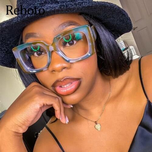 Vintage Square Oversized Sunglasses For Women New Fashion Big Frame Flower Sun Glasses Eyewear Female Black Eyeglasses UV400