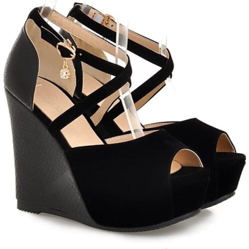 2017 Hot Sale Ladies Shoes Sandalias Mujer Tenis Feminino Big Size 34- 45 Sandals Ladies Lady Shoes High Heel Women Pumps T8732