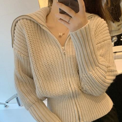 Zipper Design Sweater Thicken Jacket Women Cardigan Fall Winter 2021 New Outer Wear Short Knitted Sweater Top