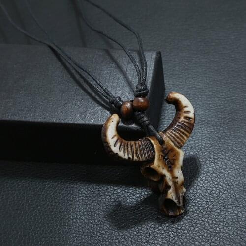 Classic Handmade Make Retro Ox Head Bone Pendant Necklace Fashion Tribal Style Bonfire Party Men and Women Jewelry Accessories