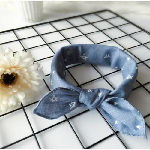 Stars flowers hearts Style Winter Pet Bandanas Washable Dog Bandanas Scarf Bowties Collar Pet Square Bib For Puppies Kittens