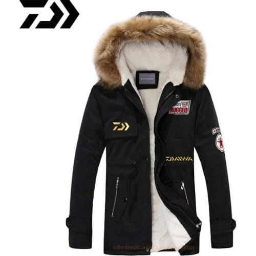 DAIWA New Winter Jacket Men Cotton Padded Warm Parka Coat Outdoor Ski Fur Hooded Fleece Long Male Fishing Jacket Windbreaker