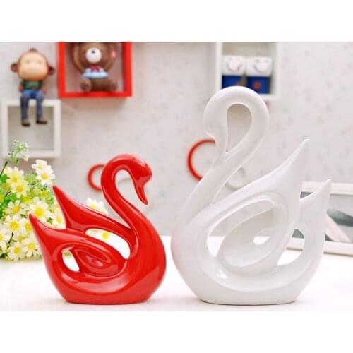 2 Pcs/pair Ceramics Cisne Couple Model Animal Statue House Ornaments Porcelain Sculpture Wedding Present Room