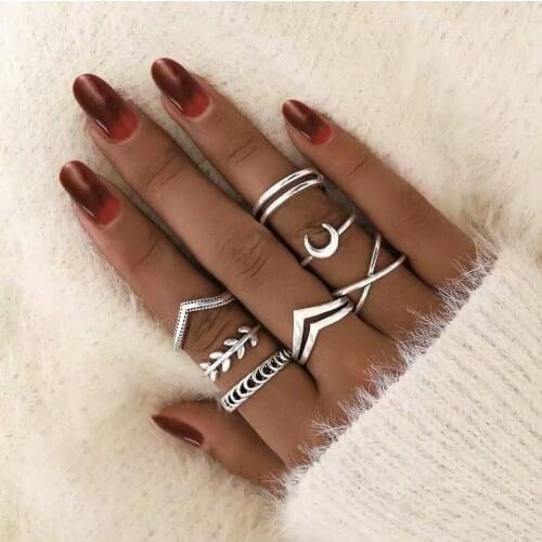 7Pcs /Set Bohemian Retro Silver Color Moon Leaf Cross Rings Set for Women Simple Fashion Vintage Combination Joint Ring Gift