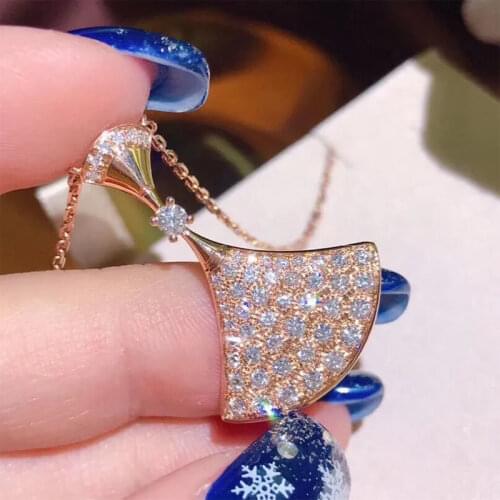 Luxury Shine Rhinestone Scalloped Skirt Pendants Necklaces Original Quality Women Catwalk Necklace Party Jewelry