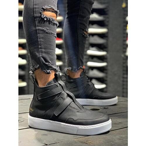 Knack Sports Boots 033 Black (White Bottom)