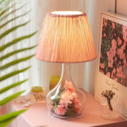 Nordic pastoral creative girl Princess wedding room glass desk lamp bedroom ins girl heart pink bedside lamp