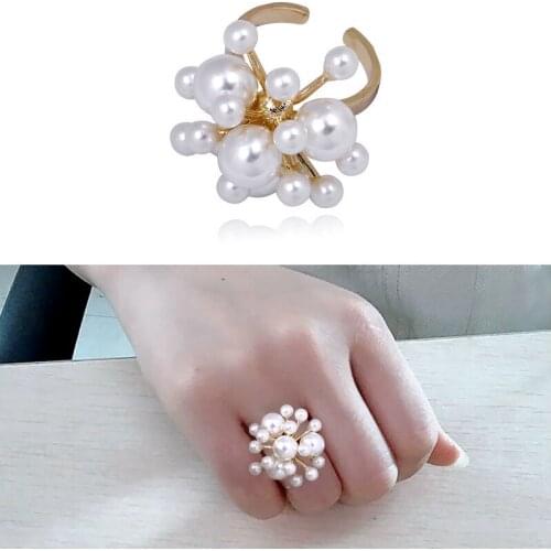 Womens fashion smile explosion model ring index finger opening adjustable ring flower pearl bracelet new