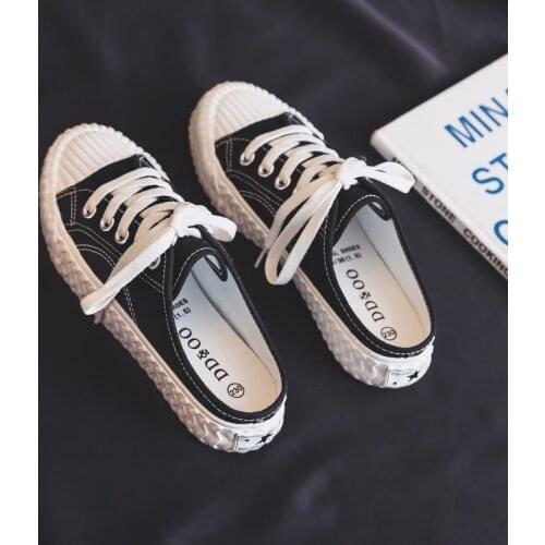 Summer thin biscuit canvas shoes womens shoes 2020 new Korean version one pedal lazy half mop shoes single shoes