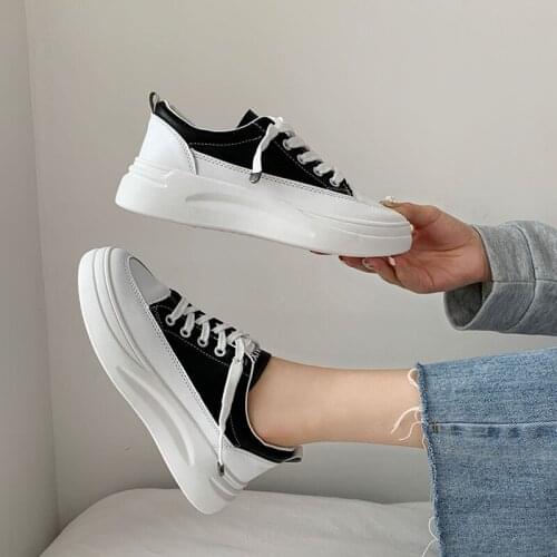 2021 New Women Sneakers Fashion White Leather Vulcanize Shoes Breathable Lace Up Platform Thick Bottom Mix Color Casual Footwear