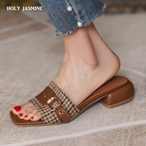 2021 Fashion Women Sandals Summer New Genuine Leather Female Slippers Vintage Top Quality Party Casual Shoes Woman Ladies Shoes