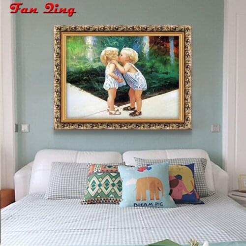 5D DIY Full Diamond Painting little boy and little girl kissing Mosaic Embroidery Cross stitch Crafts Decoration Gifts