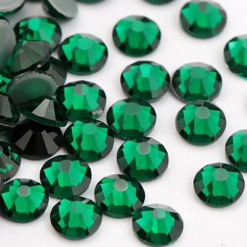 Hotfix Rhinestone SS16 SS20 Emerald Green Flat Back Iron On Hot Fix Strass For Transfer Designs Fashion Colors