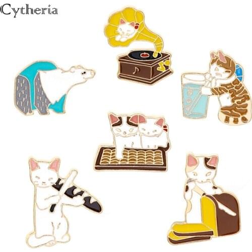 Fashion cat Pins Brooches Badge for Women Kids Backpack Decoration Acrylic Badges Icons Kawaii Badges Children Gift