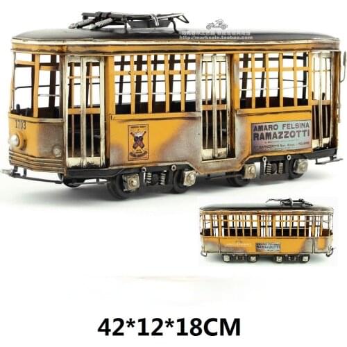 Wrought iron metal decorationTram Model antique handicrafts, decoration, Italy, Milan, tram, creative decor iron art