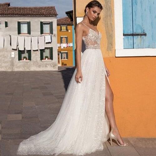 Eightree Beach Boho Wedding Dresses Beading Lace Bridal Dress vestido de noiva Bohemian Spaghetti Straps V Neck Wedding Gowns