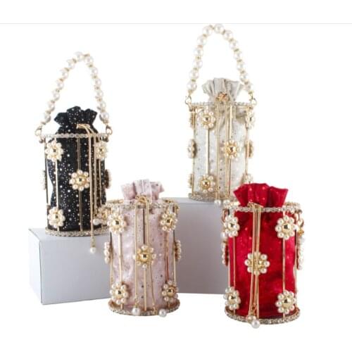 Female Clutches Bags Women Red/Black Clutch Purse Evening Bags Lady Crystal Wedding Party Chains Hang Bag Shoulder Bags Gift Box