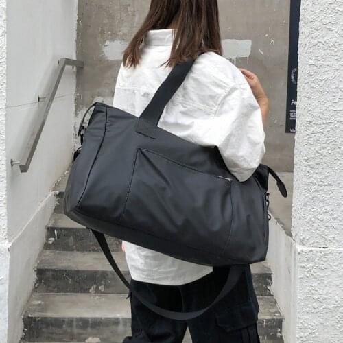 Harajuku Style New Fashion Womens Bag Large Capacity Sports Bags With Dry And Wet Separation Lightweight Leisure Travel Bags