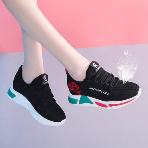Summer 2021 Women Vulcanized Shoes Breathable Mesh Shoes Fly Weave Tenis Feminino All-match Soft Soled Outdoor Walking Shoes