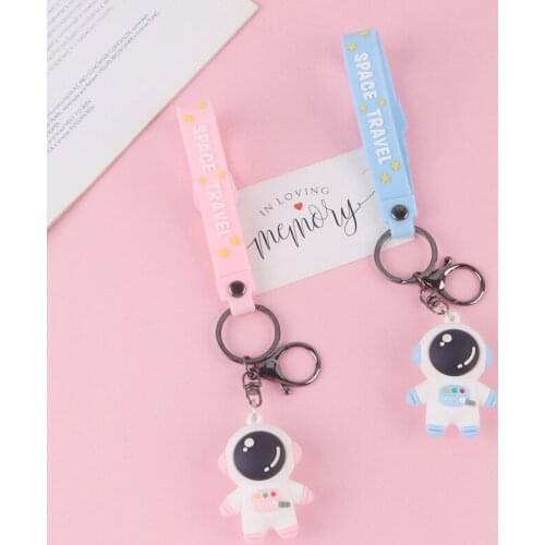 2020 Cute Cartoon Astronaut Keychain Creative Resin Key Chain For Women Bag Charm Pendant Key Ring Gifts Jewelry