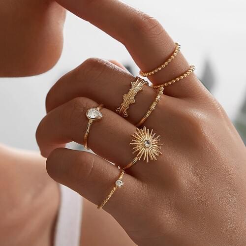 7Pcs/ Set Boho Women Rings Set Rhinestone sun shape Vintage gold Midi Ring set Charm Lady Lover Gift J010