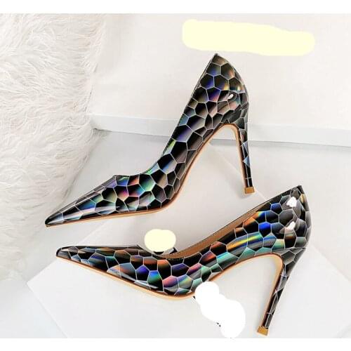 European and American Colorful Patent Leather Toe Shoes All-match High Heels Sexy Stiletto Large Size Temperament Single Shoes43