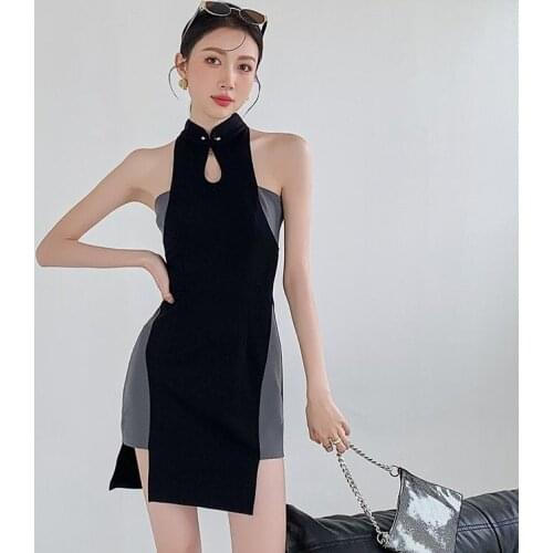 Vintage Halter Dress Women Summer New Sexy Hollow Sleeveless Cheongsam Dress Irregular Stitching Bag Hip Split Dress Nightclub