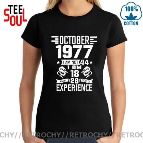 October January February Vintage 1977 T shirts women September tshirt March April May June July August November December T-shirt