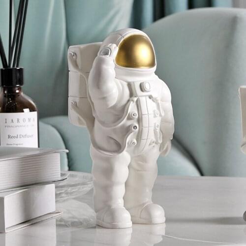 Modern White Resin Astronaut Sculpture Figures Cosmonaut Figure Moon Space Statue Spacewalk Man Model Home Decorations Figurines