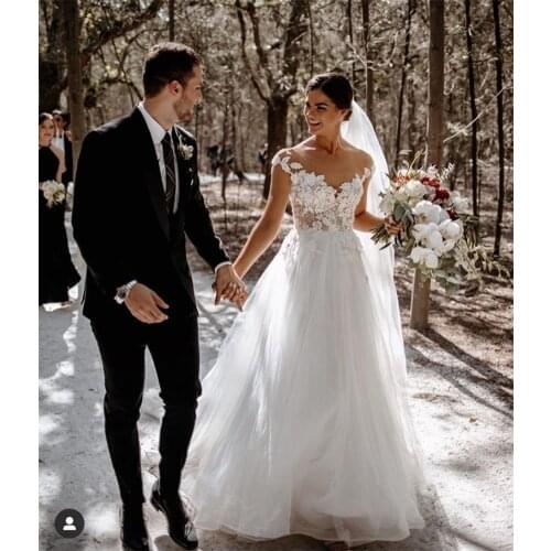 Luxury Lace Pearls Boho Wedding Dresses Vestido de Noiva Sexy Illusion Soft Tulle Wedding Bridal Gowns Robe de Mariee