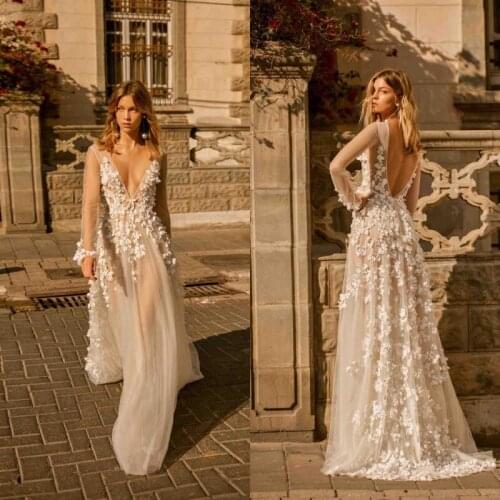 Wedding Dresses Sexy Deep V Neck Long Sleeves Lace Appliqued Bridal Gowns Backless Sweep Train A Line Wedding Dress