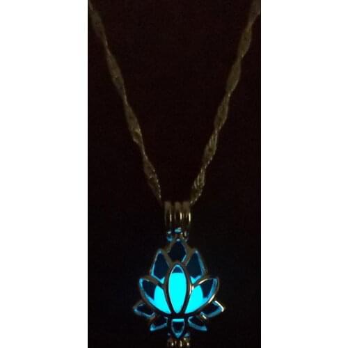 Glowing In The Dark Moon Lotus Flower Shaped Luminous Pendant Necklace For Women Yoga Prayer Buddhism Jewelry
