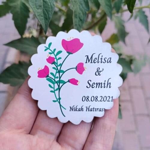 HLO Modern Personalized Magnet Organisation Special Days Engagement Present Wedding Birthday Gift for People Design Decoration
