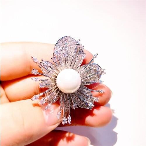 Fashion Zircon Jewelry Handmade Big Flower Pearl Brooches Pins Wedding Accessories Pin for Women 2019 broches para ropa mujer