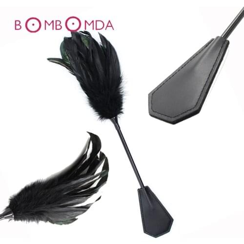 Sex Feather Whips Fetish Feather Spanking Paddle Feather Flirting Whip Romantic Massage Tickler Black Flogger For Adult Games