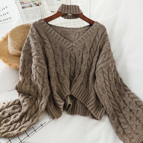 Autumn and winter sweater women 2021 new fashion Korean style loose temperament v-neck solid color pullover knit top