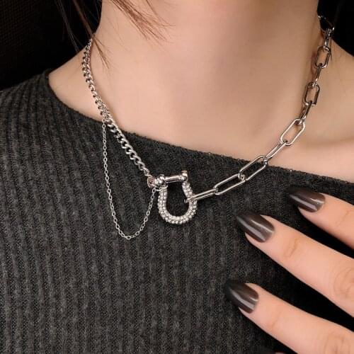 LOVOACC Delicate Shiny Rhinestones U Shape Toggle Clasp Pendant Necklace for Women Asymmetric Linked Chain Chokers Necklaces