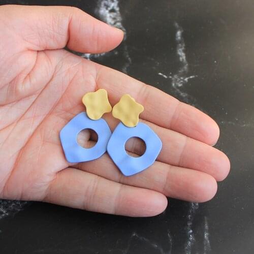 Ladies Clip Earrings Corean Metal Blue Paint Geometric Irregular Quadrilateral Pendant Dangle Clip On Earrings Non Pierced Ears