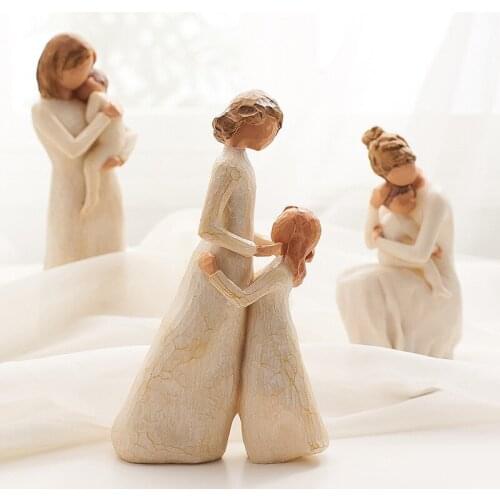 Nordic Home Decor Resin Family Figurines Miniature Father Mother Baby Living Room Bedroom Decor Desk Accessories Wedding Gift